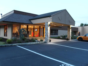 Rodeway Inn & Suites Stroudsburg - Poconos