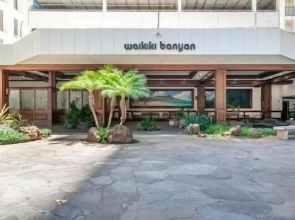 Breezy 12th Floor Waikiki Condo with FREE Parking by Koko Resort Vacation Rentals