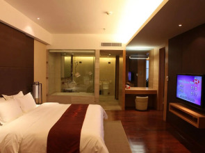 Ramada Plaza Shenzhen North