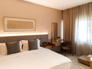 ERTH Abu Dhabi Hotel