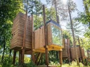 Tranquil Treehouse in Forest by Belvilla