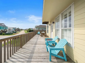 The Krusty Krab by Ryson Vacation Rentals