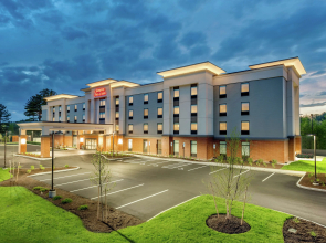Hampton Inn & Suites Kittery-Portsmouth