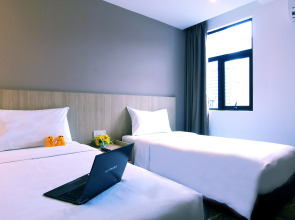 Pacific Express Hotel Chinatown