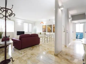 Regina Giovanna Flat