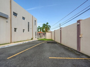 Puerto Rico Oceanpark Beach Rental With King Size Bed Otium Rentals