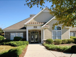 240 05 Woodlands Way 3 Bedrooms 2 Bathrooms Condo