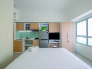 Functional and Minimalist Studio Apartment at Springlake Summarecon