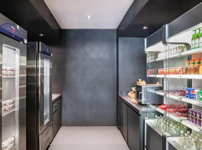 Hyatt Place Dubai Wasl District