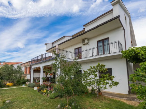 Apartments Paly