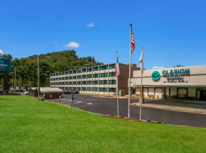 Clarion Hotel Conference Center Maggie Valley