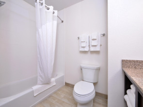 Holiday Inn Express & Suites Page - Lake Powell Area by IHG