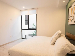 Brand new apartment with king size bed