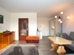 Private Apartment Hoffmann-von-Fallersleben-Straße