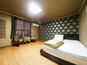 Myeongseong Motel