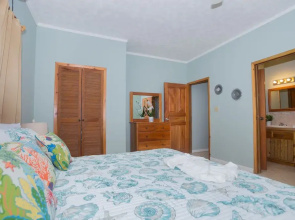 Roatan Ocean View - Ground Floor 2 Bedroom Apts