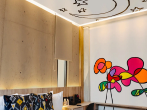 Street Art Hotel Roma
