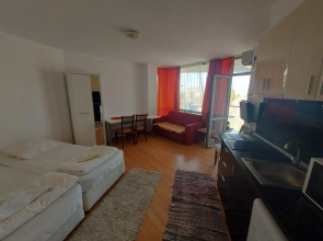 Violet Studio Apartment