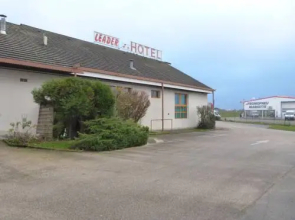 Hotel Leader