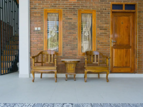 Oyo 1591 Ndalem Sidoarum Syariah