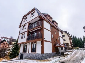 Apartmani “LAZAR” i “LENA”