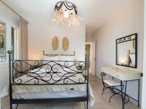 Villa Nefeli Large Private Pool Walk to Beach Sea Views A C Wifi Car Not Required - 2295
