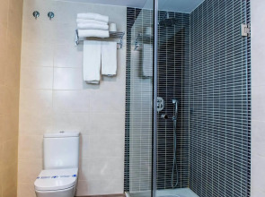 BLUESEA Dimona Suites