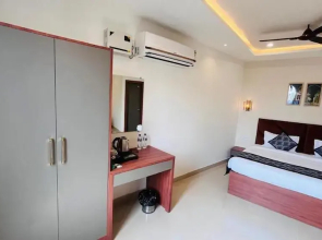 The Comfort Inn
