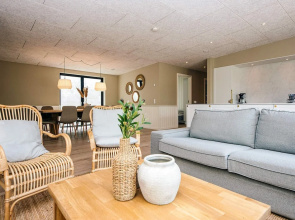 5 Star Holiday Home in Ebeltoft