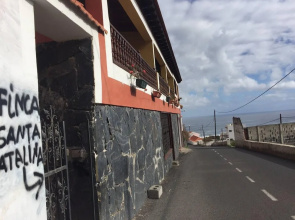 House with 2 Bedrooms in Hermigua, with Wonderful Sea View And Furnished Balcony - 600 M From the Beach