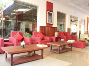 Mekong Angkor Palace Hotel