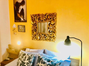 GRAND BLUE SUITE DI GIORGIO 10min from Piraeus port