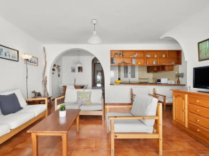 Tramontana Apartment 99BJ