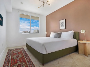 Roami at Sunny Isles