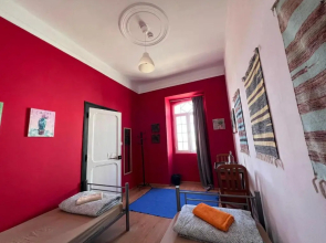 Meraki Hostel