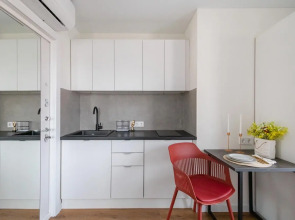 Full House (Фулл Хаус) на улице 1-я Магистральная 25