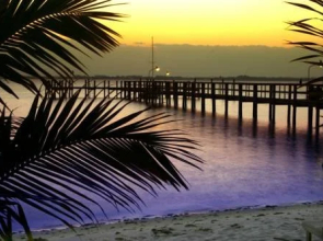 River Palm Waterfront Motel, Cottages & Vacation Rentals