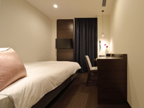 Red Roof Inn & Suites Osaka - Namba/Nippombashi