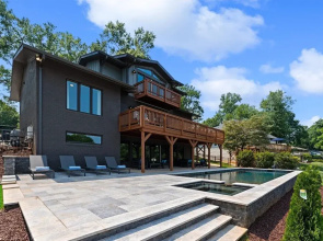 Elysian Shores W/heated Pool & Optional Boat Rental