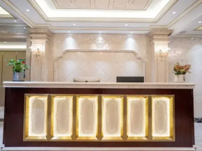 Deluxe Villa Boutique Hostel