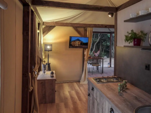 Glamping tents Mediteran kamp Navis