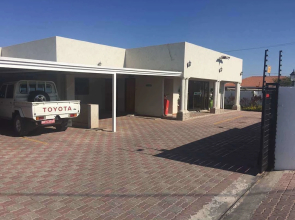 Eagle Suites Guest House