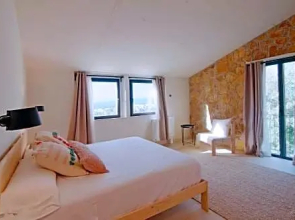 Can Bufí - Hotel & Winery