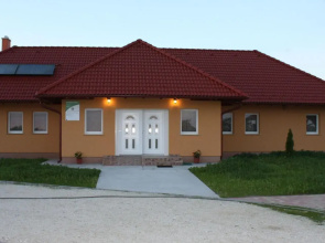 Bencsik Tanya Szentkirály