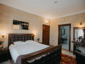 Royal Stone Houses - Goreme