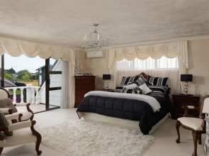Regis Park B&B