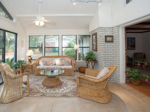 Hollybourne II by Jekyll Realty