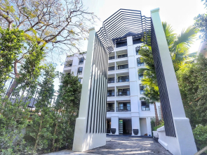 MORA Boutique Hotel