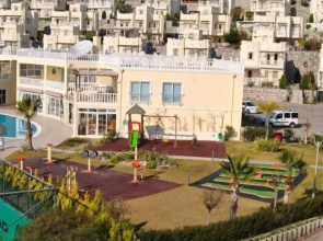 Turquoise Homes Adabuku 2 Bedrooms