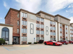 Days Inn & Suites By Wyndham Festus